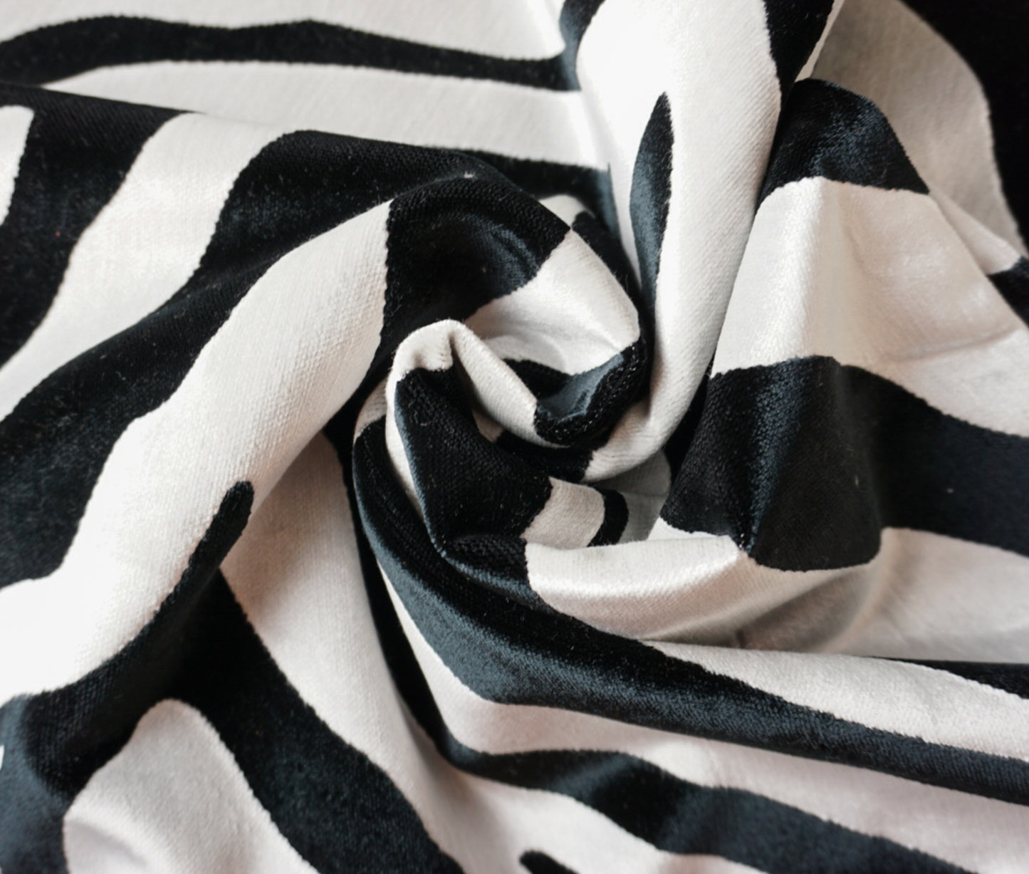 Velvet Zebra Cushion Cover Scatter Velvet Throw Pillow for Home Decor Black and White Cushion Pillow Covers (All Sizes)