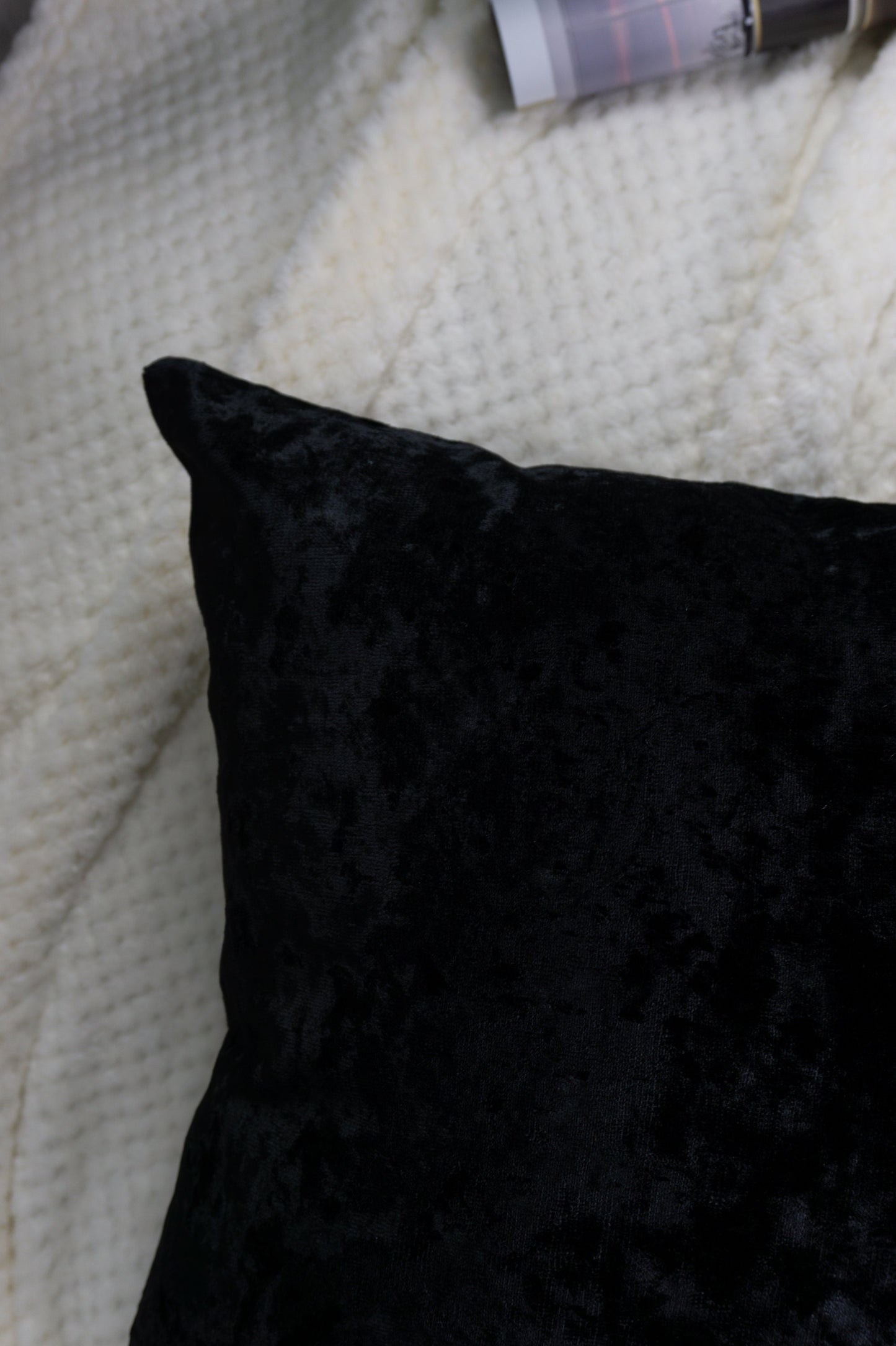 Luxury Crushed Velvet Black Cushion Cover I Velvet Throw Pillow Cover I Square Pillow Home Decor 43x43cm