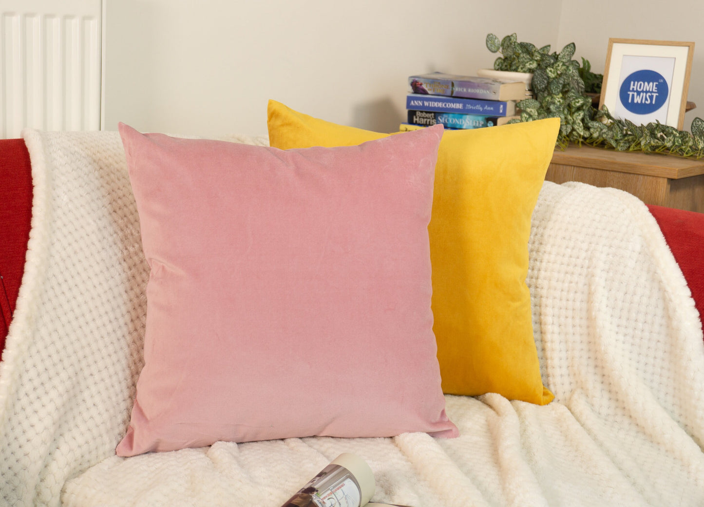 Luxury Velvet Baby Pink Cushion Cover, Baby Pink Velvet Throw Pillow Cover 45x45cm