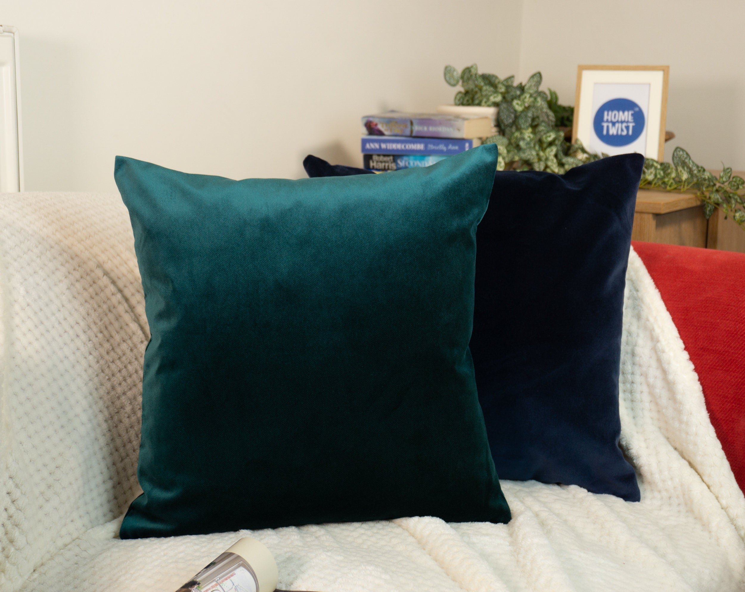 Dark green shop cushion cover