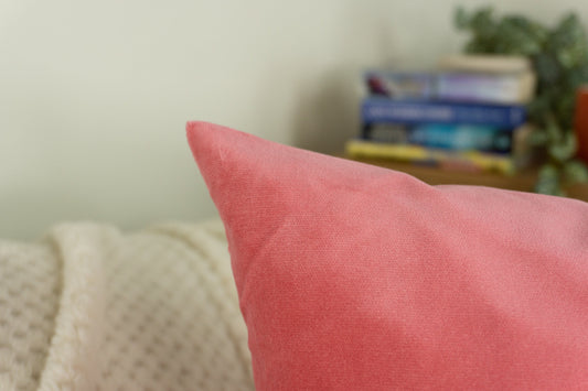 Luxury Woven Velvet Pink Cushion Cover, Plush Velvet Pink Throw Pillow Cover 45x45cm & 50x50cm