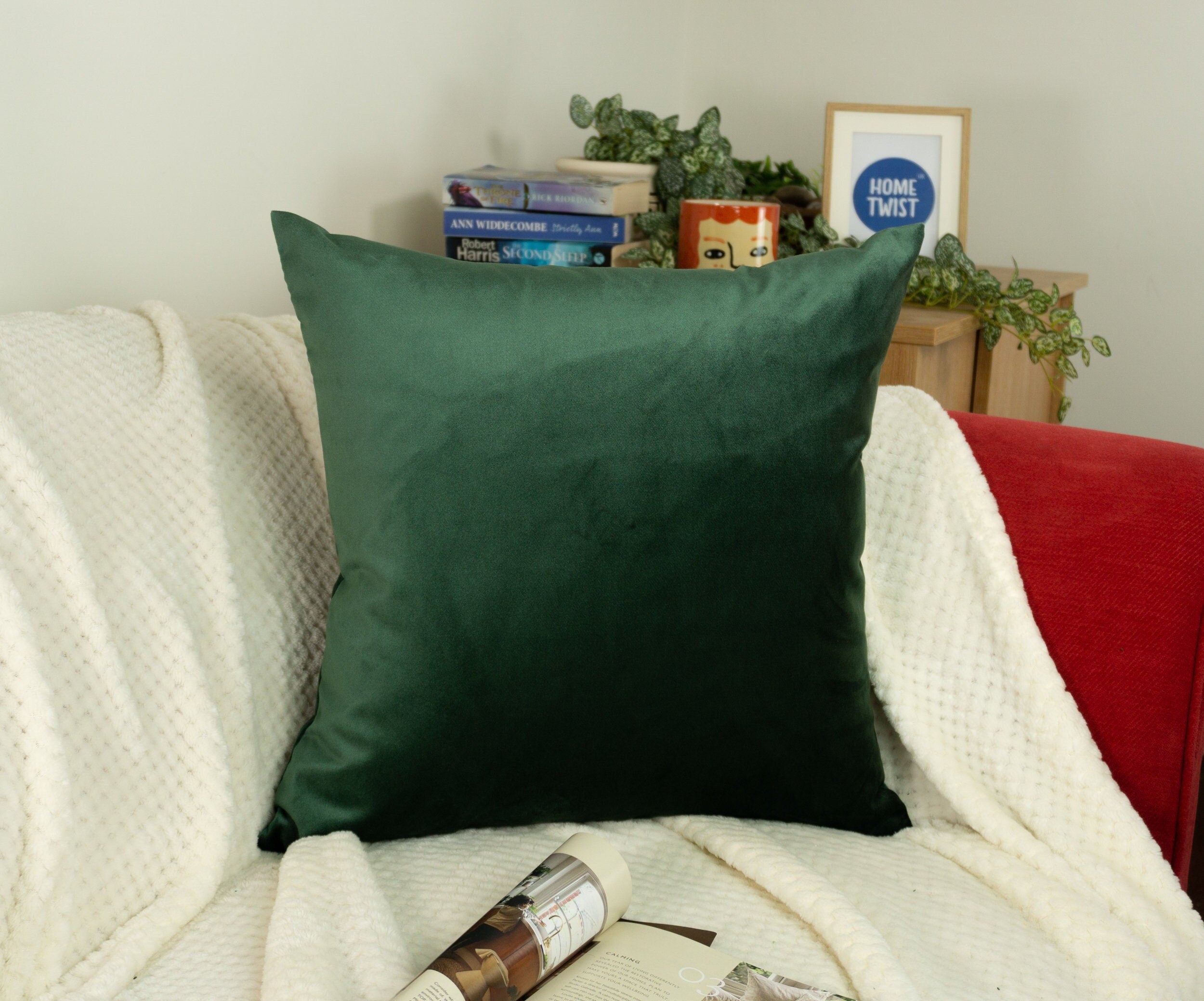 Luxury Dark Green Velvet Cushion Cover Plush Velvet Emerald Green Pil Home Twist