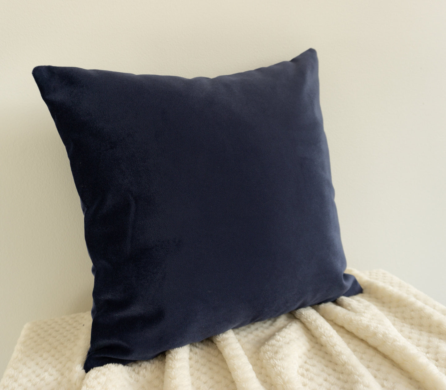 Velvet Cobalt Blue Cushion Cover, Cobalt Blue Plush Velvet Pillow cover for Home Decor, 43x43cm