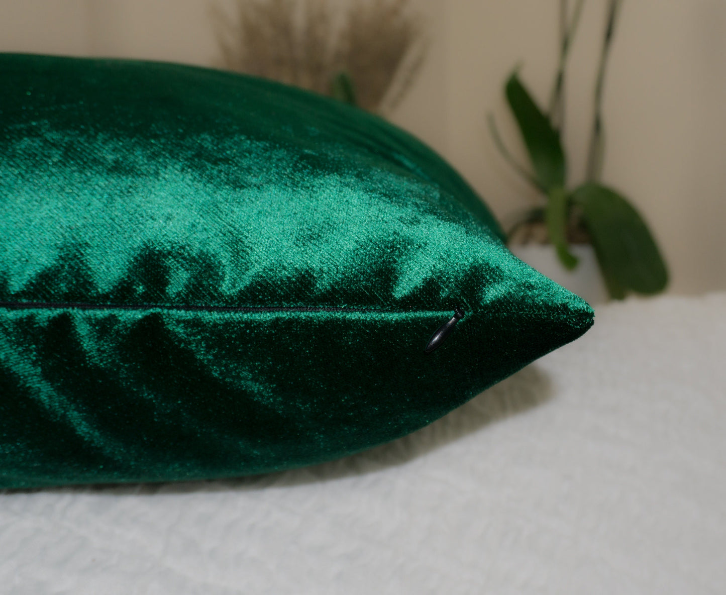 Luxury Shiny Dark Green Velvet Christmas Pillow Cover, Velvet Christmas Decor Green Cushion Cover (All Sizes)